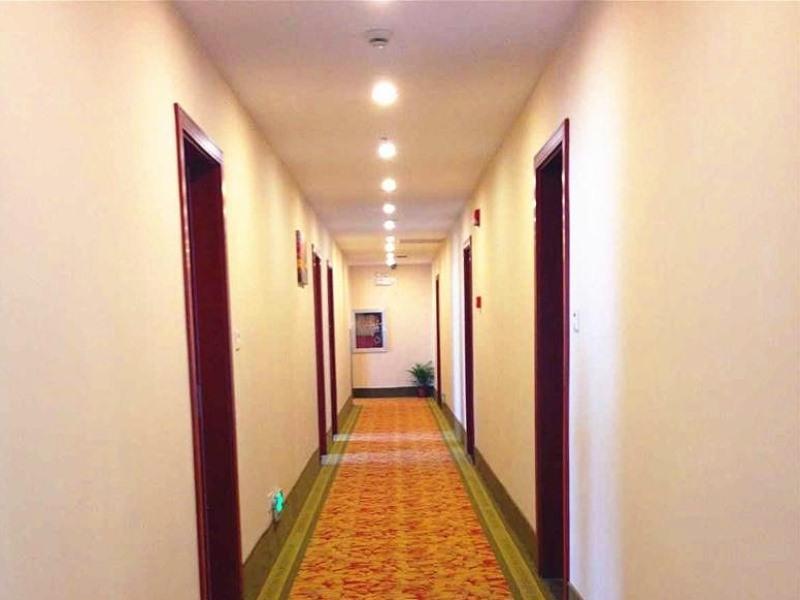 Greentree Inn Zhejiang Ningbo Dongqian Lake Yinxian Avenue North Mozhi Road Business Hotel Buitenkant foto
